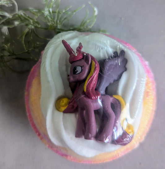 TOY BATH BOMB