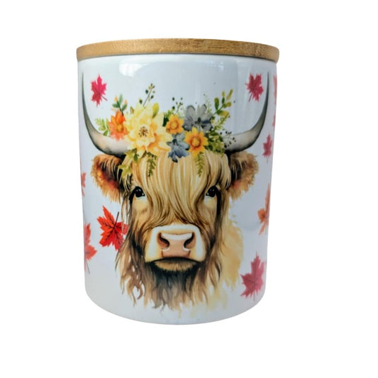 HIGHLAND COW SOY CANDLE