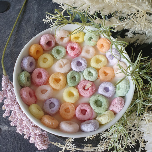 FRUITLOOPS FRAGRANCED SOY CANDLE