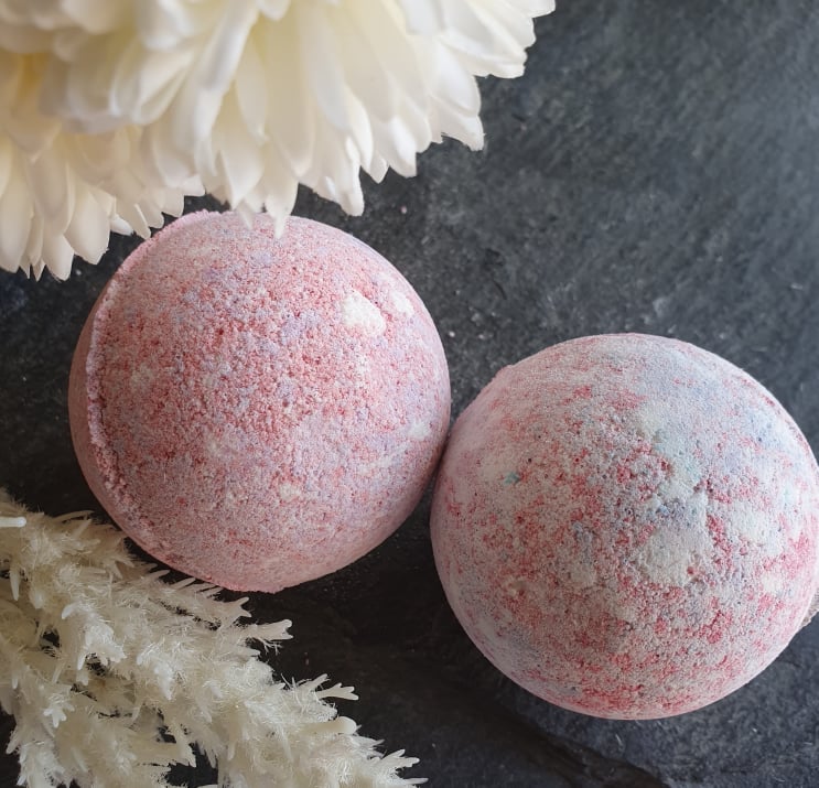 LARGE BATH BOMBS